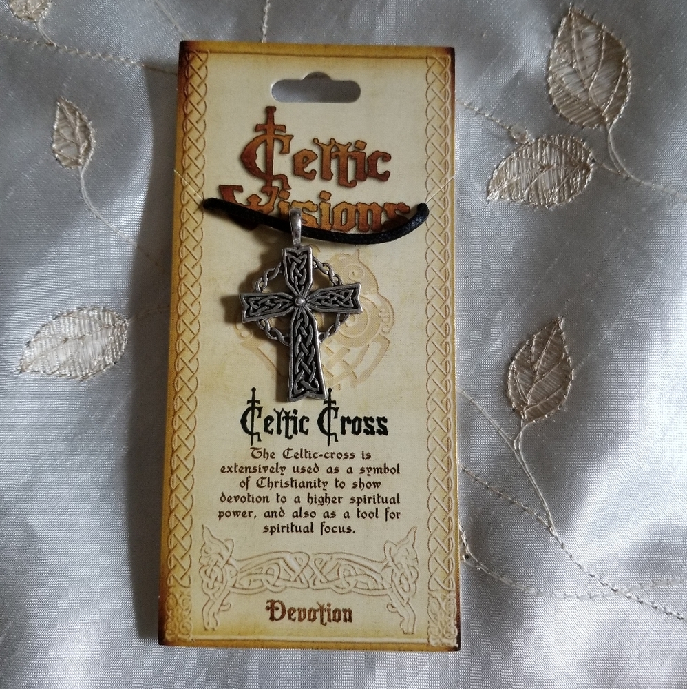 Celtic Visions Celtic Cross Necklace